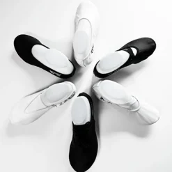 Anniel sort kryds gymnastiksko skind