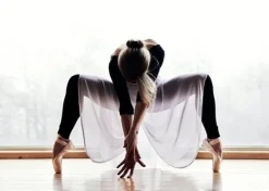 Balletplakat med balletdanser på tå