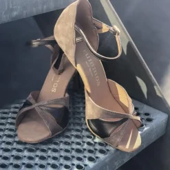 Beige/brun ruskinds dansesko 6 cm hæl Rummos