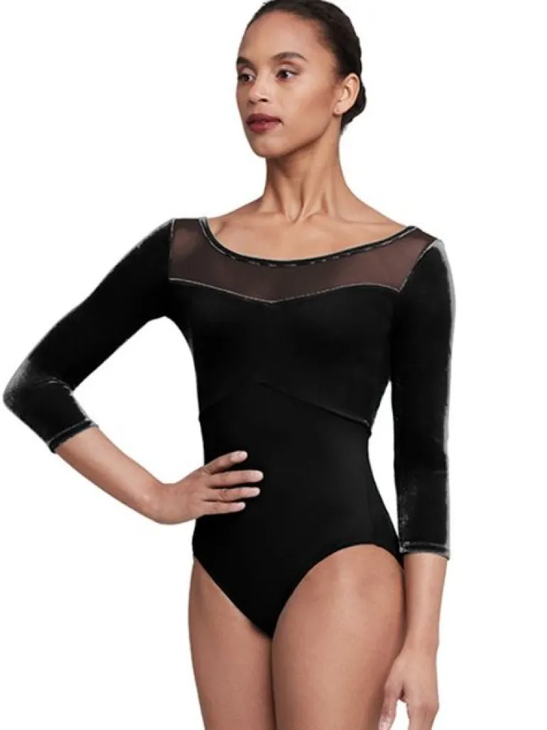 Bloch sort dragt med 3/4 ærmer og velour