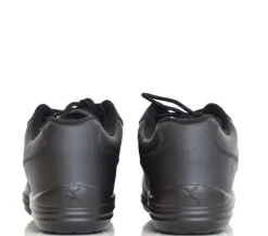 Capezio low top sneakers til zumba/linedance