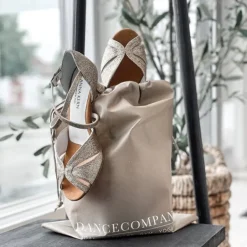 Dancecompany sandfarvet skopose med logo
