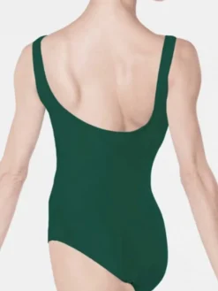 Dragt i mørkegrøn fra Wear Moi