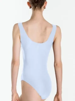 Dragt med tank ærmer i lyseblå fra Wear Moi