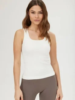 Drop of mindfulness hvid seamless rib top