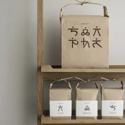 Gavepose med te fra Yogamood