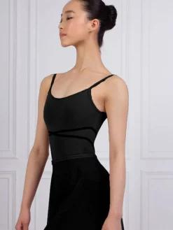 Grishko balletdragt i sort med elastik kryds foran