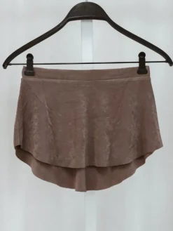 Kaffefarvet pull on skørt fra Bullet Pointe