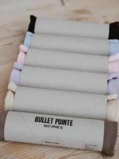 Lyserødt pull on skørt fra Bullet Pointe