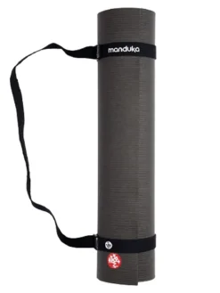 Manduka sort bærestrop til yogamåtter