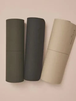 Moonchild let TPE active yogamåtte for begyndere - sort