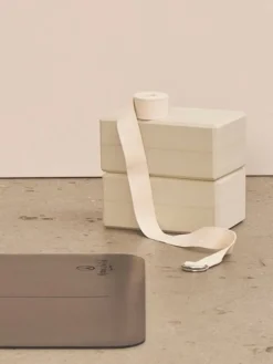 Moonchild sandfarvet yoga blok