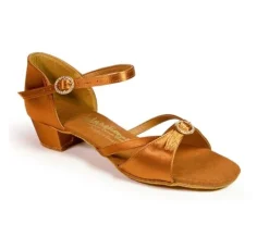 Natasha pige dansesko International