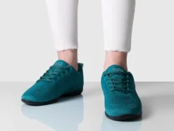Petrol farvet dansesneaker i åndbar strik til damer - Suny