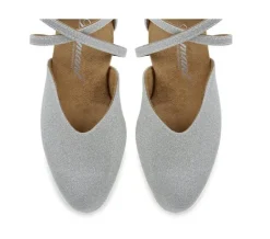 Sølv brokade dansesko fra Diamant med lukket snude