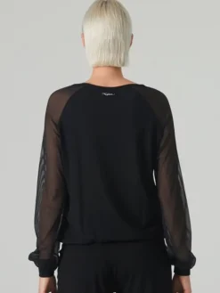 Sort danse bluse med lange chiffon ærmer