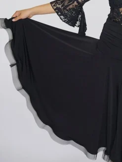 Sort standard nederdel til piger - Ready4dance