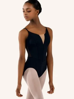 Starlet dragt fra Grishko i sort